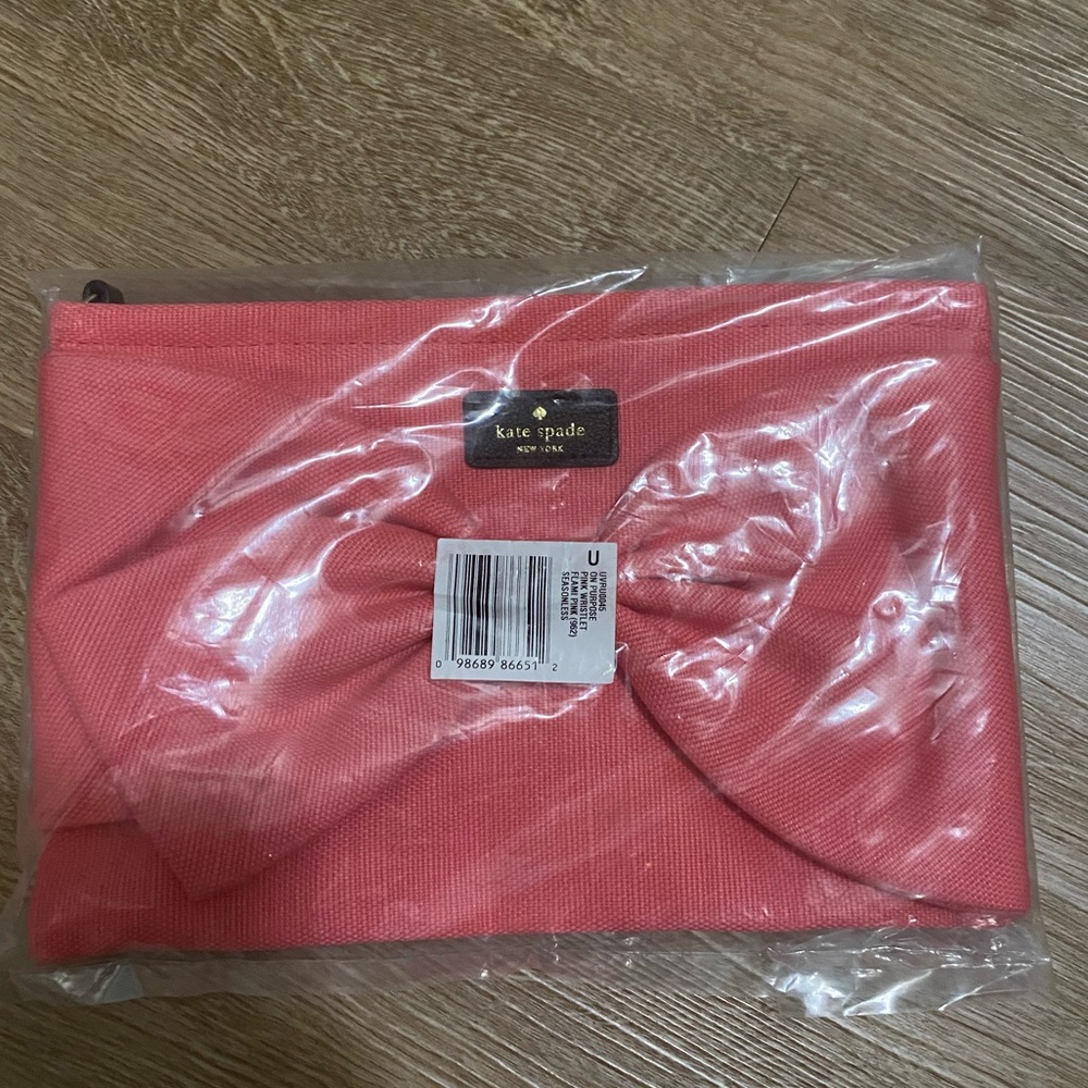 Kate Spade wristlet